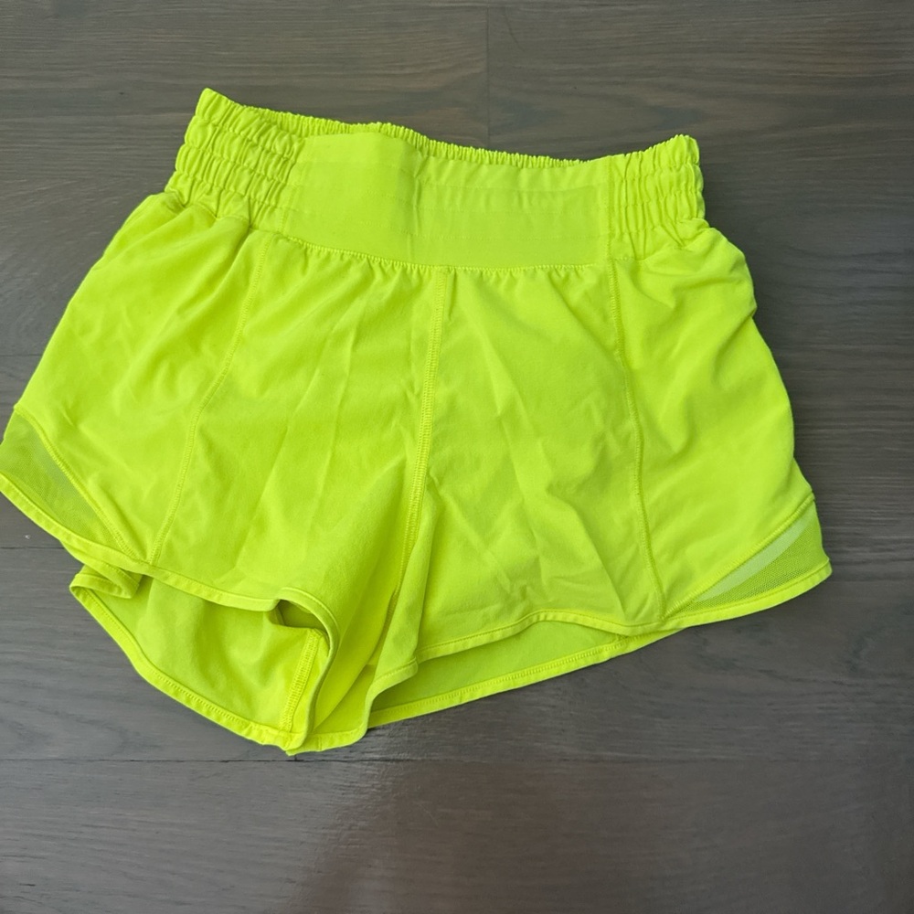 highlighter yellow lululemon hotty hots